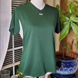 Under Armour Women's Short Sleeved T-shirt - sz M